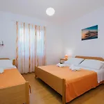Apartment Relax A 4 Zaboric