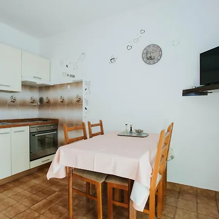 Relax A 4 Apartamento Zaboric