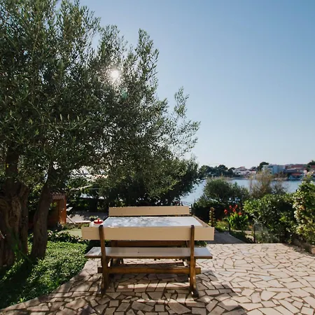 Relax A 4 扎博里克